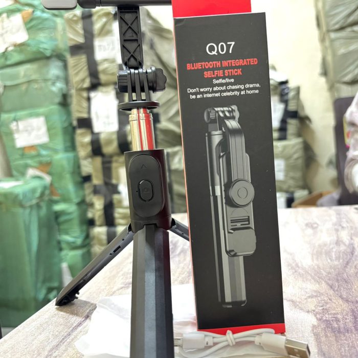 Q07 Bluetooth Integrated Selfie Stick Tripod with Remote